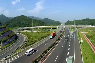 四公司中標廣西河池至百色高速公路NO.D路面工程